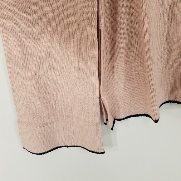 Vince Camuto Tipped Bell Sleeve Sweater Light Pink Crewneck Stretch Womens Sz XS - Picture 5 of 5